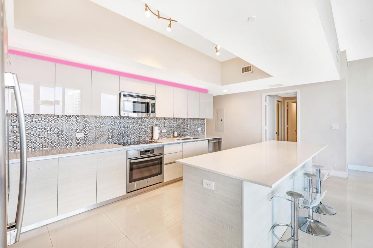 Beachwalk Resort Ph - Dream-Sky Mansion 3Dbr And 3Ba Luxury Penthouse Hallandale Beach Bagian luar foto