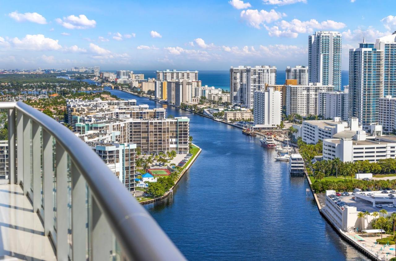 Beachwalk Resort Ph - Dream-Sky Mansion 3Dbr And 3Ba Luxury Penthouse Hallandale Beach Bagian luar foto